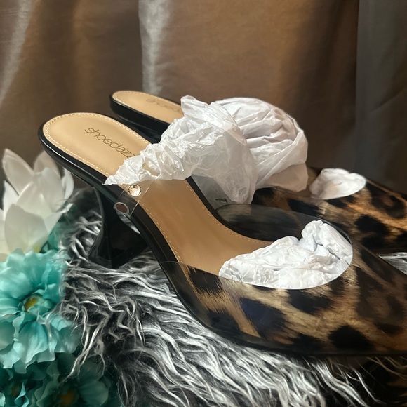 Leapord pointy heeled shoes NWT - Picture 4 of 12